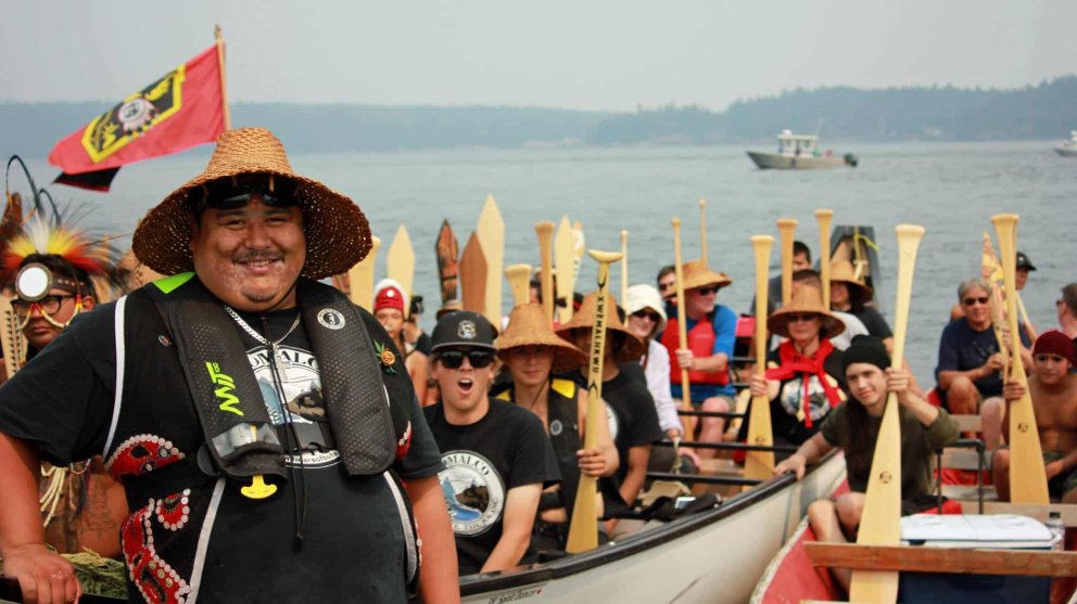 A group of people in two canoes | Homalco Wildlife & Cultural Tours